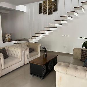 Hotel Cloud 9 Negombo